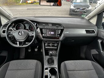 VW TOURAN 1,6 TDI - 81 kW - SERV.KNIHA - CEBIA - HEZKÝ STAV - 16
