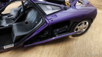 Model McLaren F1 1:18 LCD Models - 16