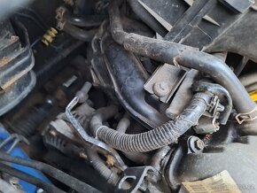 Suzuki swift 1.3 68kw náhradní díly - 16