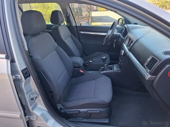 OPEL VECTRA 2.2i BENZÍN 114Kw, r.06,VELMI PĚKNÁ, PÚVOD ČR - 16