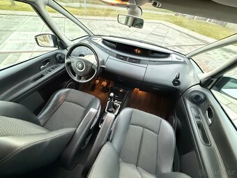 Renault Espace GRAND - face - 9/2012 - 2.0dci 110kW - 7míst - 16