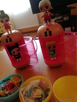 Domeček pro L. O. L. panenky - 16