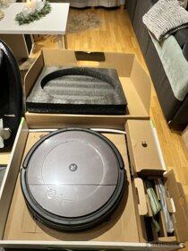 Robotický vysavač iRobot Roomba Combo 1138 šedý - 16