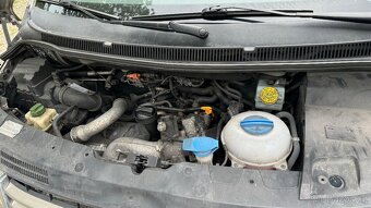 Volkswagen multivan T5 2,5 - 16