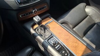 Volvo XC90 D5 / 2016 / PLNÝ SERVIS / ČÍST CELÉ - 16