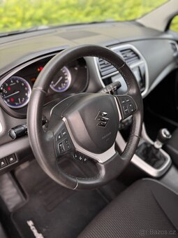 Suzuki SX4 S-Cross 1.4 BoosterJet 2019 103kw 53tis km Kamera - 16