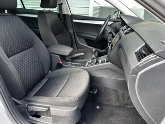 2.0 tdi 110kw, DRIVE, 6st. manuál, 249000km, FullLed, Navi - 16
