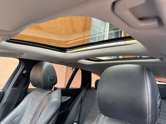 Mercedes-Benz E 220 E 220d 4MATIC All-TerrainT - 16