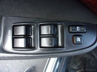 Toyota Avensis 1.8 VVT-i 16V AUTOKLIMA - 16