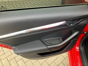 Škoda Octavia 2.0TDI DSG STYLE V ZÁRUCE /2023,VELVET METAL./ - 16