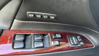 Lexus IS 220d, 2009, 130 kW, 2x ALU, 2. majitel - 16