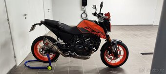 KTM Duke 690, r.v. 2018 - 16