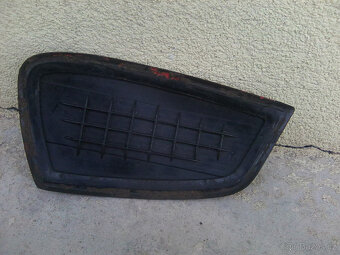 čz 125/175 476/477-blatníky,nádrže,p.světlo,kryt spojky na o - 16