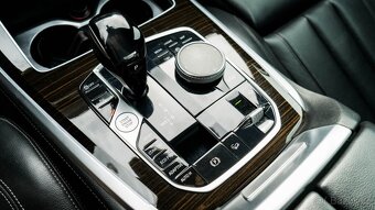 BMW X5m xDrive30d A/T - 16