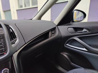Opel Zafira Tourer 2,0 CDTi /servis.k. - 16