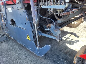 WIRTGEN W210I - 16