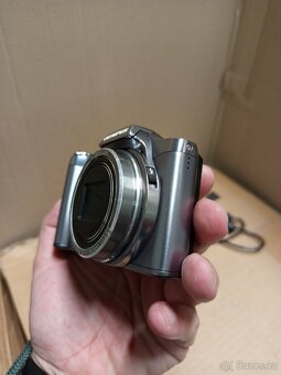 OLYMPUS SZ14 - 16