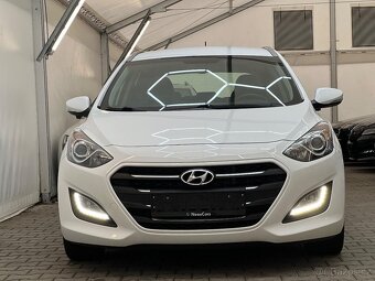 Hyundai i30 combi 1.6 CRDi,100 kW,manual,Style,AC,1maj,DPH - 16