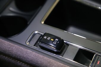 Škoda Enyaq 132kW ACC SOH 95,5% ACC 38tkm - záruka Autodraft - 16