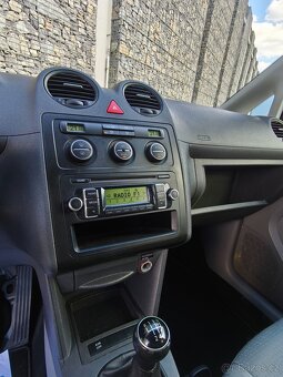 VW Caddy MAXI 1.9TDi 77kw,251TKM,2010,BEZ DPF,2xklíč,7míst - 16