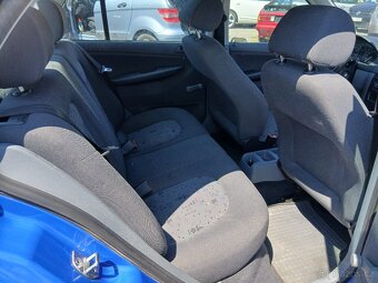 Škoda Fabia, 1.4 MPI, tažné - 16
