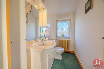 Prodej rodinného domu 3+1 s pozemkem 871 m² – Ostrava-Kunčic - 16