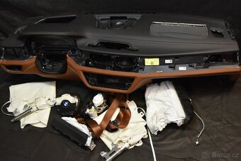 Palubní deska Airbag bezpečnostní pás dopinač pásu - 16