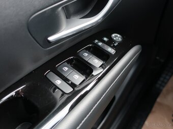 Hyundai Tucson 1.6T-GDi MILDHYBRID 132kW STYLE - 16