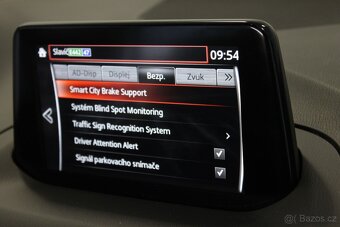 Mazda 3, 2.0 SKYACTIV 88kW SPORTS-LINE - 16