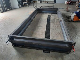 Bočnice vlečka príves vlek - 16