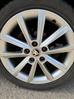 Škoda Octavia 1.6 TDI, 81kw, LED, Xenon, Navi, Výhřev sedade - 16