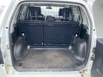 Suzuki Grand Vitara 2,4i 2010 - 16