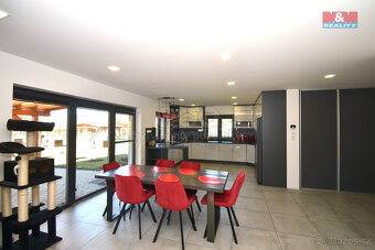 Prodej rodinného domu, 182 m², Vratimov, ul. U Trati - 16