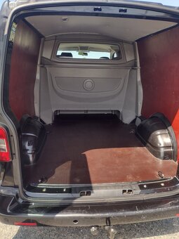 Volkswagen Transporter  2.0TDI -- DSG - 16