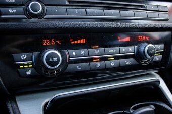 BMW 535d, 220kW (2012) - 16