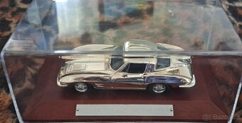 Modely aut 1:43 - 16
