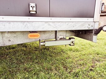 Nákladní přívěs skříň 2500kg - 16