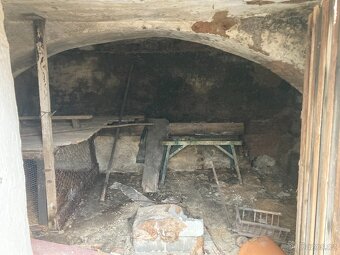 🏛️ Stavební parcela 657 m² se sítěmi – Plzeň-Božkov (Let - 16