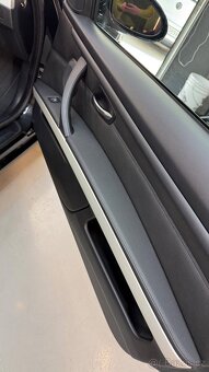 BMW e93 335i cabrio Top stav - 16