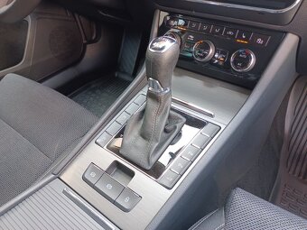 Škoda Superb 3 Combi Style 2.0TDI 140kW 4x4 DSG Matrix Virtu - 16