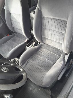 Volkswagen Golf, 1,6i 74KW, klima, r.v. 1999 - 16