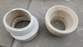 Kanalizační trubky, kolena, odbočky, redukce, atd. - 16