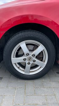 Hyundai i30 1.4 80kW 2010 43.000km - 16