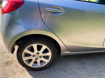 Mazda 2, 2012, 127 000 najeto, klima. vyhřívané sedačky - 16