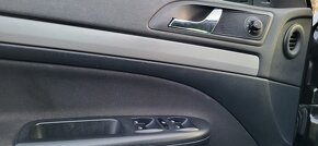 Škoda Octavia 1.6 TDi 4x4,77kW,s.kniha,nez.top.,tažné,HF - 16