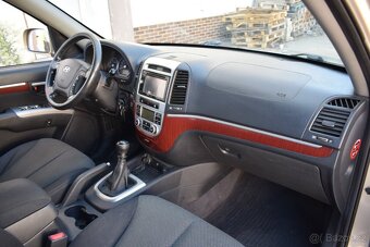 Hyundai Santa Fe 2.2CRDi /2007/TAŽNÉ/4X4/ČTĚTE/ - 16