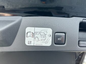 Ford kuga 2,5PHEV ST-Line X 225PS,LED,Head-Up,Navi,KeyFree - 16