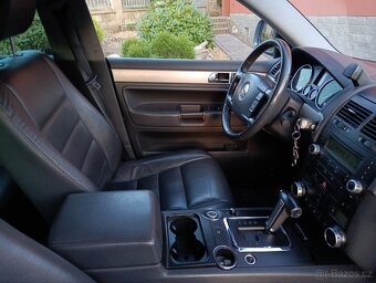 VW Touareg 3.0 tdi-165kw,rok2006,org km - 16