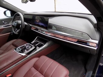 BMW Řada 7 750e/xDrive/M-Sport/Full-LED/ - 16