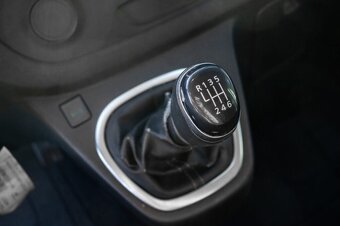 Renault Trafic 70kW (2020) - 16